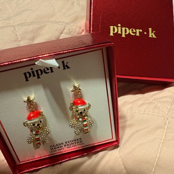 Piper K Jewelry - Piper K Viral Christmas bear festive holiday earrings - new in box